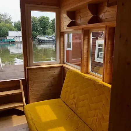 Úszó hotel Cassiopeia - Hausbot For 6 Prága