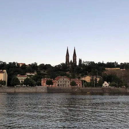 Cassiopeia - Hausbot For 6 Botel Prague